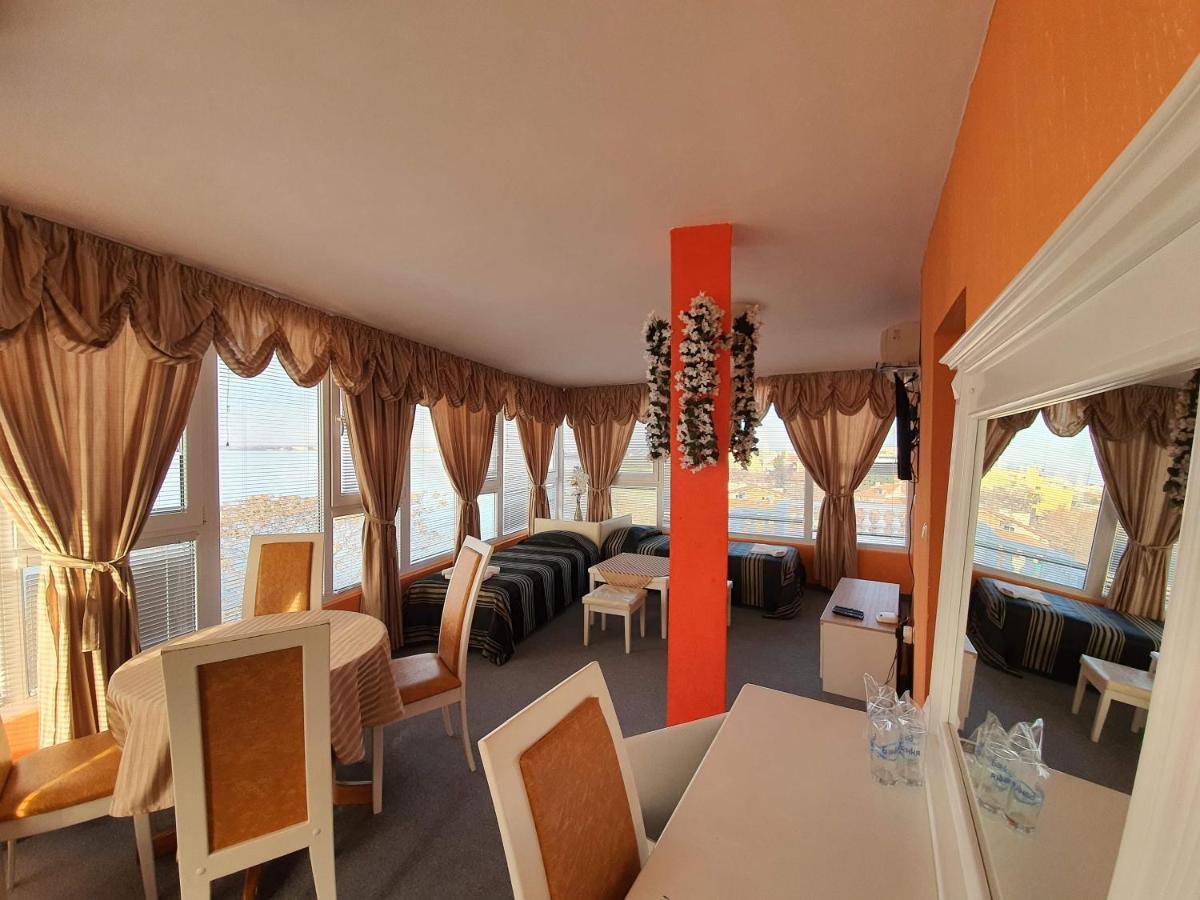Hotel Paros Pomorie Exterior foto