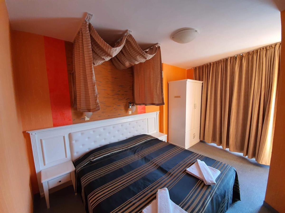 Hotel Paros Pomorie Exterior foto